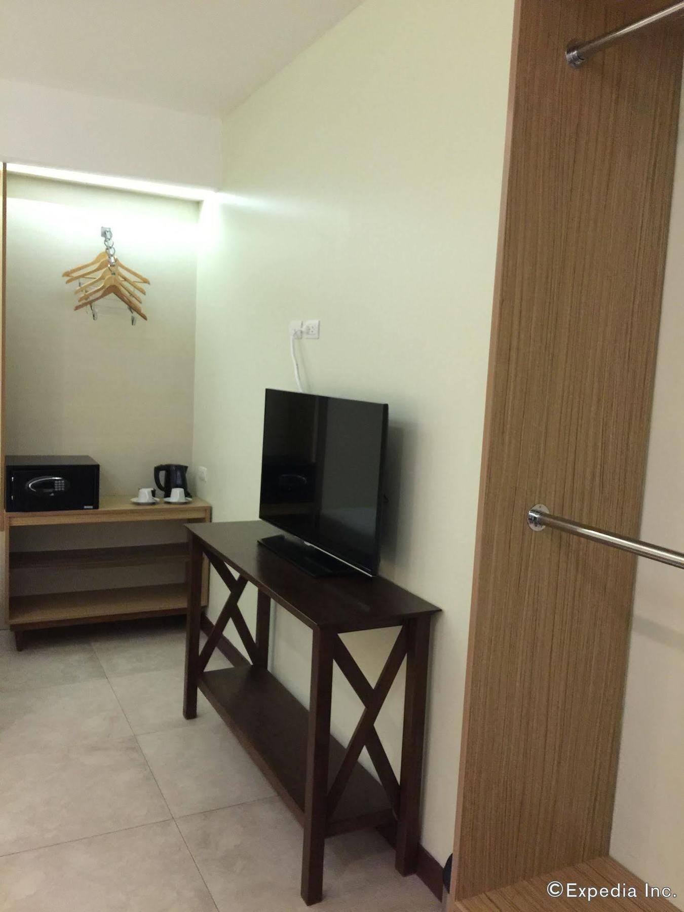 Belian Hotel Tagbilaran City Exterior photo
