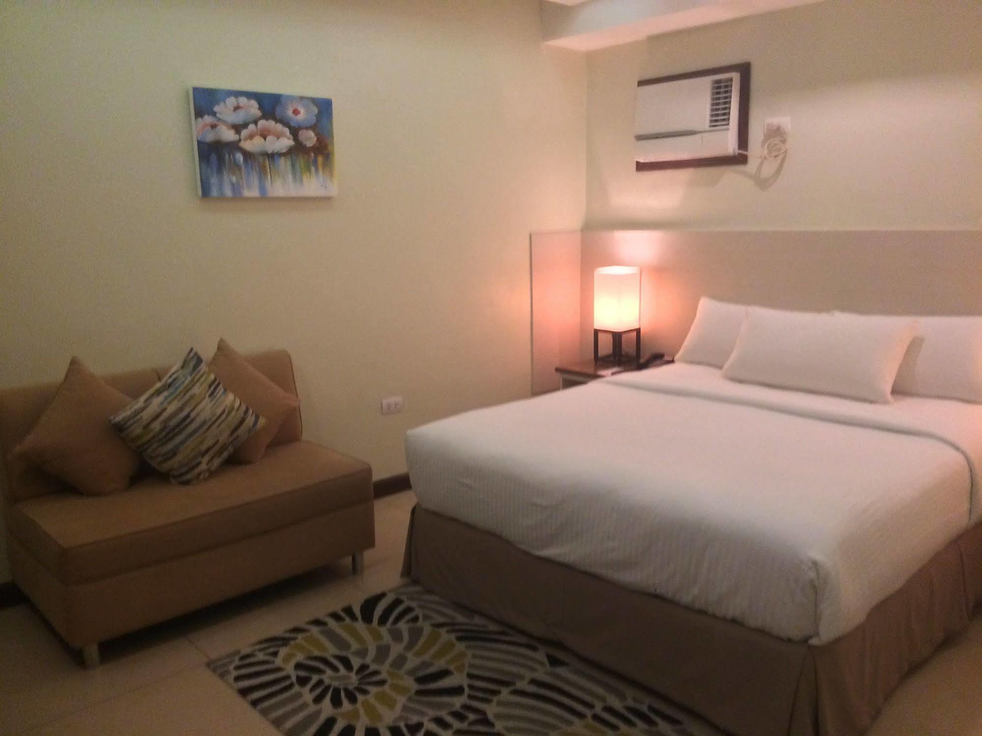 Belian Hotel Tagbilaran City Exterior photo